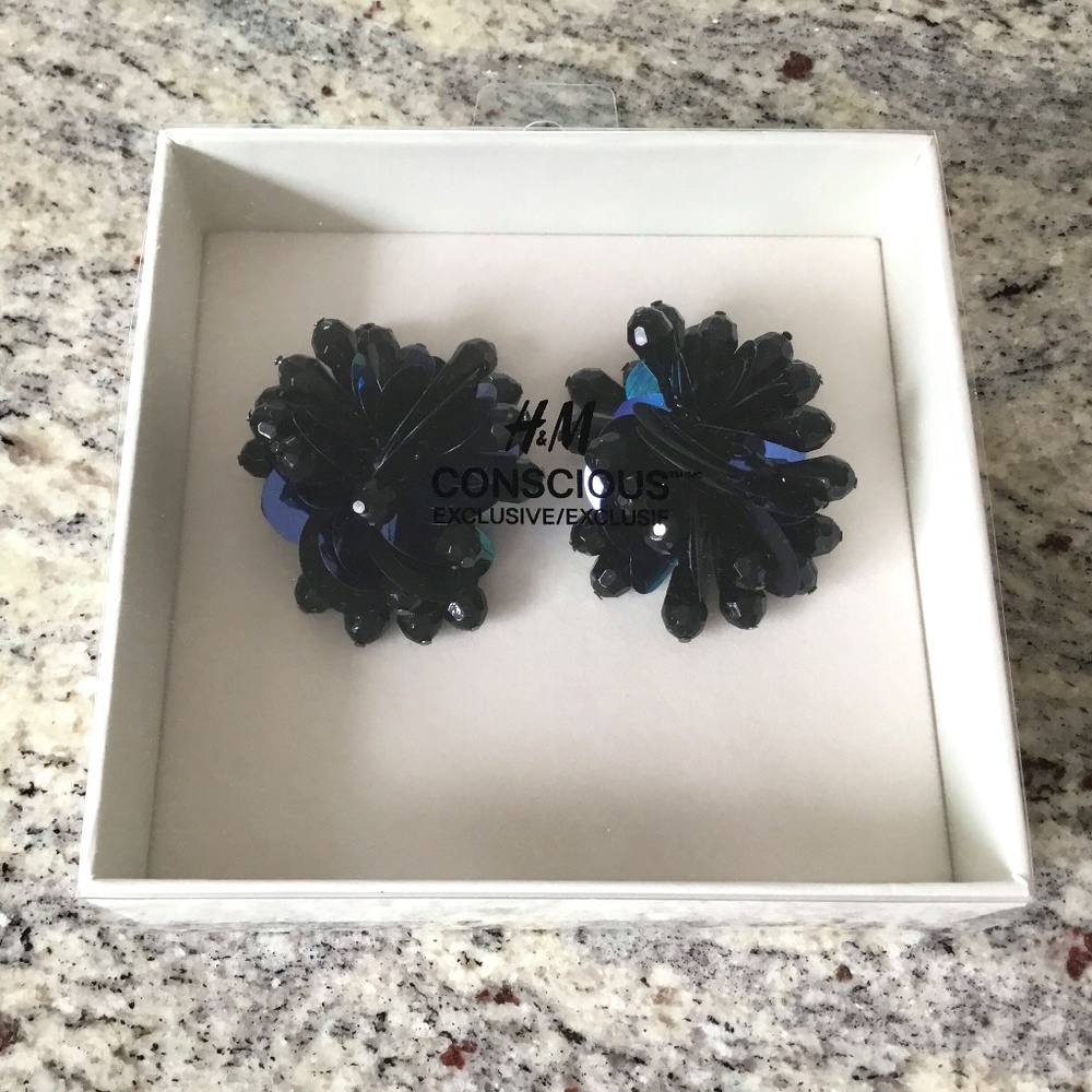 NIB H&M Conscious Sequin Beaded Clip On Earrings